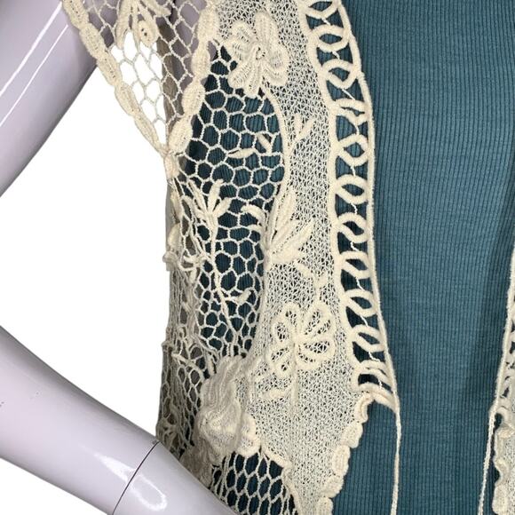 Free People Worn on TV Crochet Vest Cover Up Cream Size One Size - Picture 6 of 16